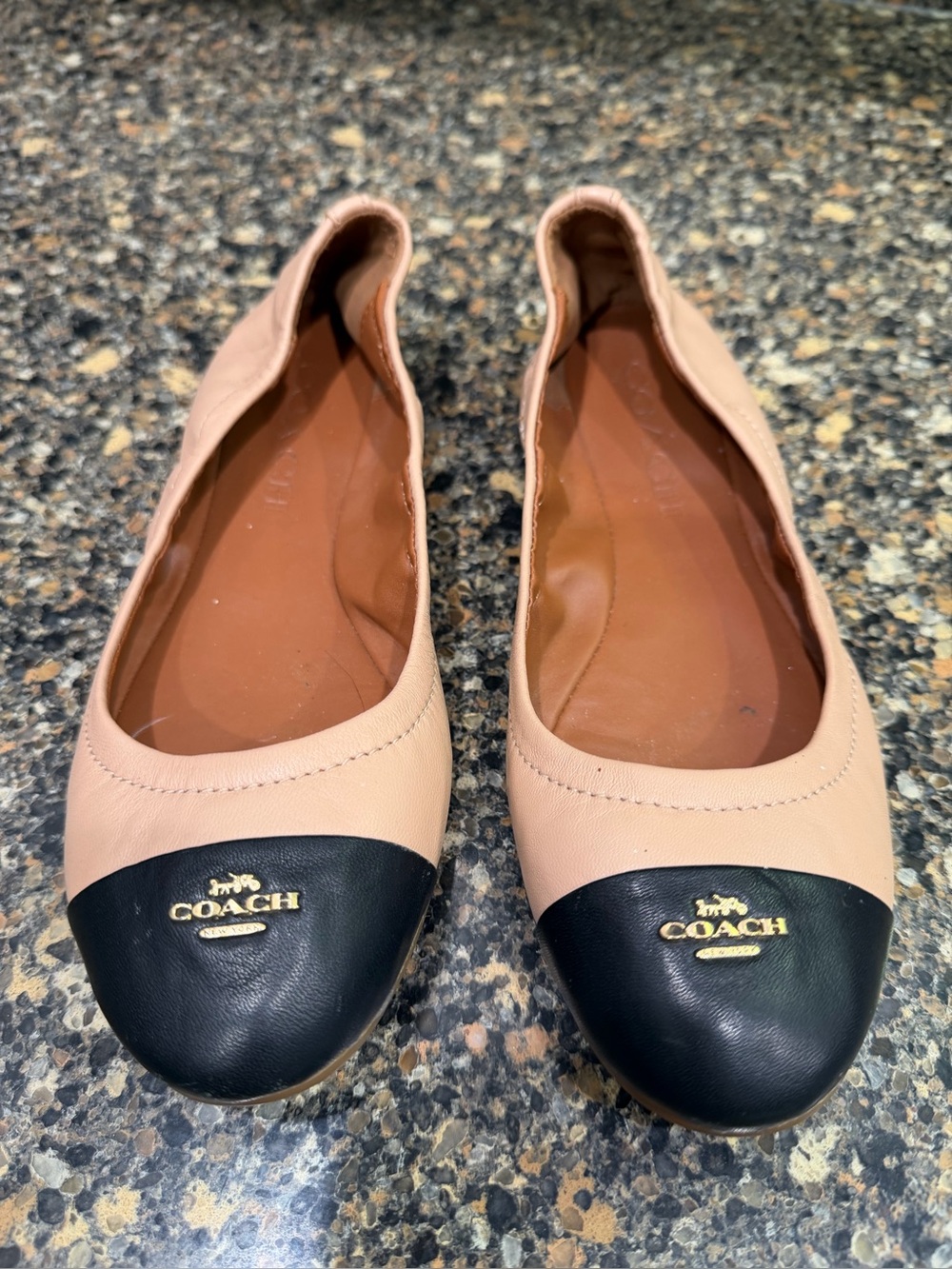 Coach Nude and Black Leather Cap-Toe Ballet Flats size 5